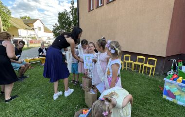 "Ahoj školko" - loučení s předškoláky - IMG 3339 380x240