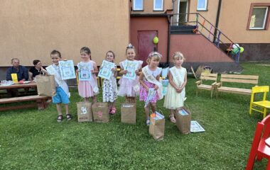 "Ahoj školko" - loučení s předškoláky - IMG 3345 380x240