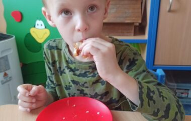 jablíčko hraní ... - 1d8a16a8 39ba 45ea 953a fd2058663b0d 380x240