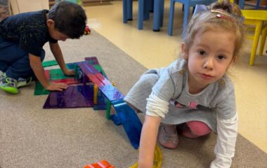 jablíčko hraní ... - 335F3A62 953A 493C BDA9 586854C5ABF7 380x240