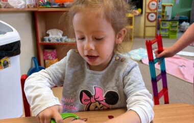 jablíčko hraní ... - 693c0ead b5e5 42b3 8766 dc7bee7f1a7a 380x240