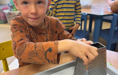 jablíčko hraní ... - 7A7165D0 A622 4A22 88FD 361994C9047F 380x240