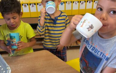 jablíčko hraní ... - F98E20E7 BFF3 4C5C 9AEA 6BC6A14E28D4 380x240