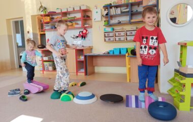 jablíčko hraní ... - ad0568d5 cef1 46d9 a5ac e6f6a19790bf 380x240