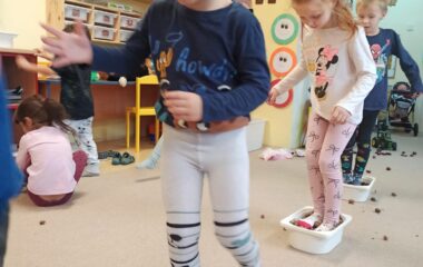 téma: plody podzimu - 2c526912 abb1 4d90 8022 c2c44d54ea4c 380x240