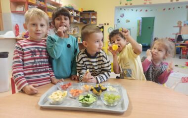 téma: ovoce a zelenina - 8364e7ef 4032 4b27 a97f 2edb10c98121 380x240