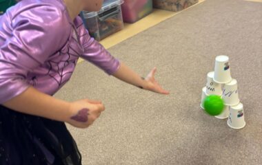 halloween p&aacute;rty - 1e01b9be 72eb 49b7 a371 0f83396eac35 380x240