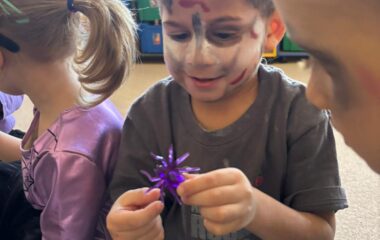 halloween p&aacute;rty - 45ca53f9 f8cf 477c 8dc9 6423a4370049 380x240