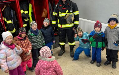 Na n&aacute;v&scaron;těvě v hasičsk&eacute; zbrojnici - 991c7442 9868 410a 9c2e d1810d9be9d4 380x240