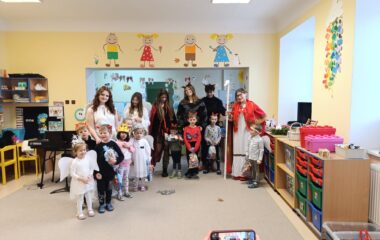 Mik, Miku, Mikul&aacute;&scaron; .... - 00266b74 97df 422e aea6 e368c1b913fc 380x240