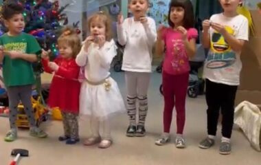 předv&aacute;nočn&iacute; čas - 8b5060ca f2d2 43ad 888a c7d741ad2b65 380x240