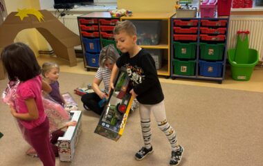 předv&aacute;nočn&iacute; čas - a4674523 dd86 4321 a3b9 23b950971818 380x240