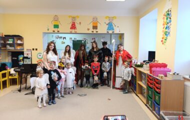 Mik, Miku, Mikul&aacute;&scaron; .... - b09e3883 a286 476e ba53 69d9e3c3fb05 380x240