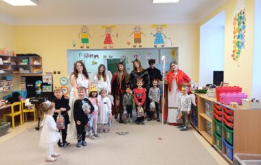 Mik, Miku, Mikul&aacute;&scaron; .... - ce590752 7e98 4990 903c 972ea2926973 380x240