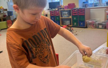 zimn&iacute; kr&aacute;lovstv&iacute; - f1907bf2 8604 4328 aa5b 7d42308b3fd6 380x240