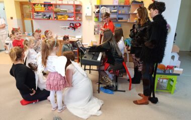 Mik, Miku, Mikul&aacute;&scaron; .... - f73b21d8 f835 4ec1 99ba cdab01177308 380x240