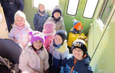 proch&aacute;zka k vlakov&eacute;mu n&aacute;draž&iacute; - de3f0047 c3b1 4cb4 a96a 983a427573b5 380x240