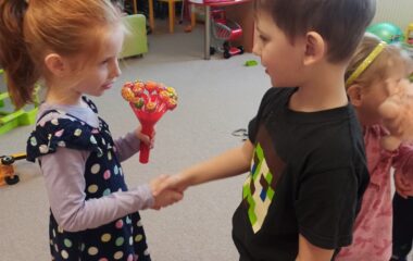 v&iacute;t&aacute;me jaro - velikonoce - fe581341 8e41 4c6c a761 bd3f9b2940c3 380x240