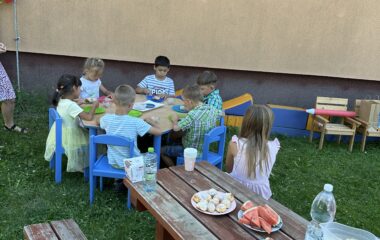 rozloučen&iacute; s před&scaron;kol&aacute;čky - IMG 2977 380x240