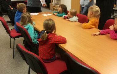 byli jsme vysvobodit paní knihovnici... - IMG 20180406 WA0042 380x240