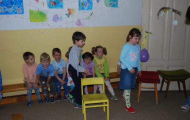 školní rok 2009 - 2010 - dětský den 2010 084 380x240