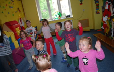 školní rok 2012 - 2013 - den dětí 21 380x240