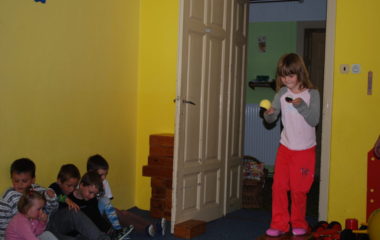 školní rok 2012 - 2013 - den dětí 75 380x240
