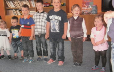 školní rok 2012 - 2013 - den matek 10 380x240