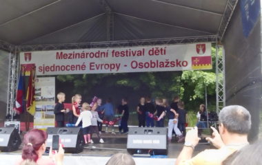 školní rok 2016 - 2017 - festival dětí 14 380x240