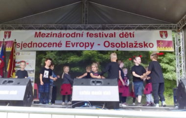 školní rok 2016 - 2017 - festival dětí 29 380x240