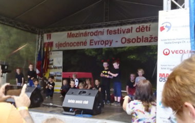 školní rok 2016 - 2017 - festival dětí 31 380x240