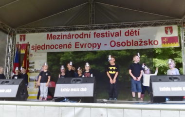 školní rok 2016 - 2017 - festival dětí 7 380x240