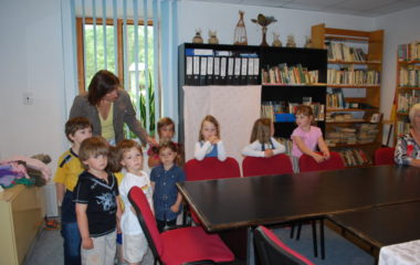 školní rok 2009 - 2010 - rozloučení 2010 016 380x240