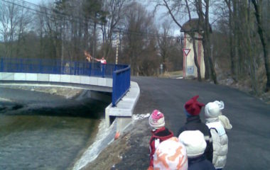 školní rok 2008 - 2009 - vynášení morény 2009 010 380x240