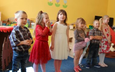 přáli jsme maminkám - DSC 0069 380x240