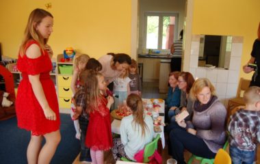 přáli jsme maminkám - DSC 0145 380x240