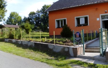 naše nová školní zahrada - DSC 6095 380x240