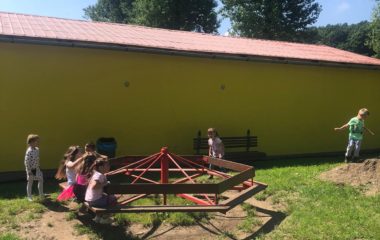 loučení s naší předškolačkou  :-( - IMG 20200626 WA0010 380x240