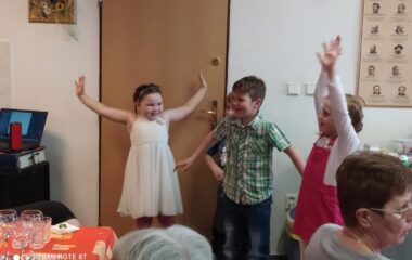Byli jsme přát k MDŽ - MDŽ 27 380x240