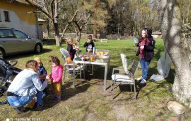 hledání velikonočních vajíček na hradě - IMG 20220414 WA0015 380x240