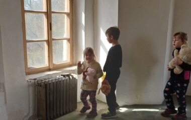 hledání velikonočních vajíček na hradě - IMG 20220414 101720 380x240