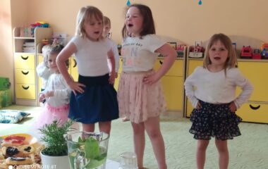 pro naše maminky :-) - IMG 20220516 WA0046 380x240
