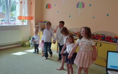 pro naše maminky :-) - IMG 20220513 145149 380x240