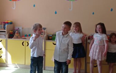 pro naše maminky :-) - IMG 20220513 145640 380x240