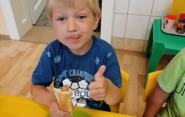 slavili jsme :-) - IMG 20220608 WA0040 380x240