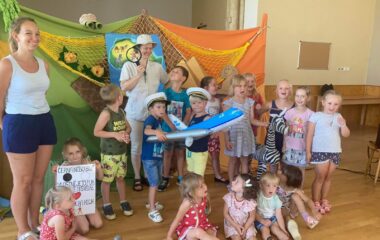 výlet za kamarády a shlédnuti divadelního představení "průzkumníci v Africe" - IMG 20220630 WA0003 380x240