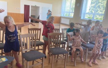 výlet za kamarády a shlédnuti divadelního představení "průzkumníci v Africe" - IMG 20220630 WA0009 380x240