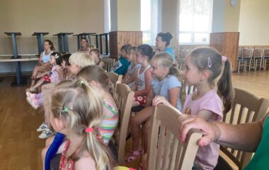 výlet za kamarády a shlédnuti divadelního představení "průzkumníci v Africe" - IMG 20220630 WA0049 380x240