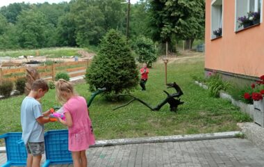 poslední školní den :-) - IMG 20220630 100520 380x240