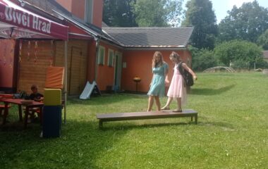 loučení se školkou :-) - IMG 20230626 152319 380x240